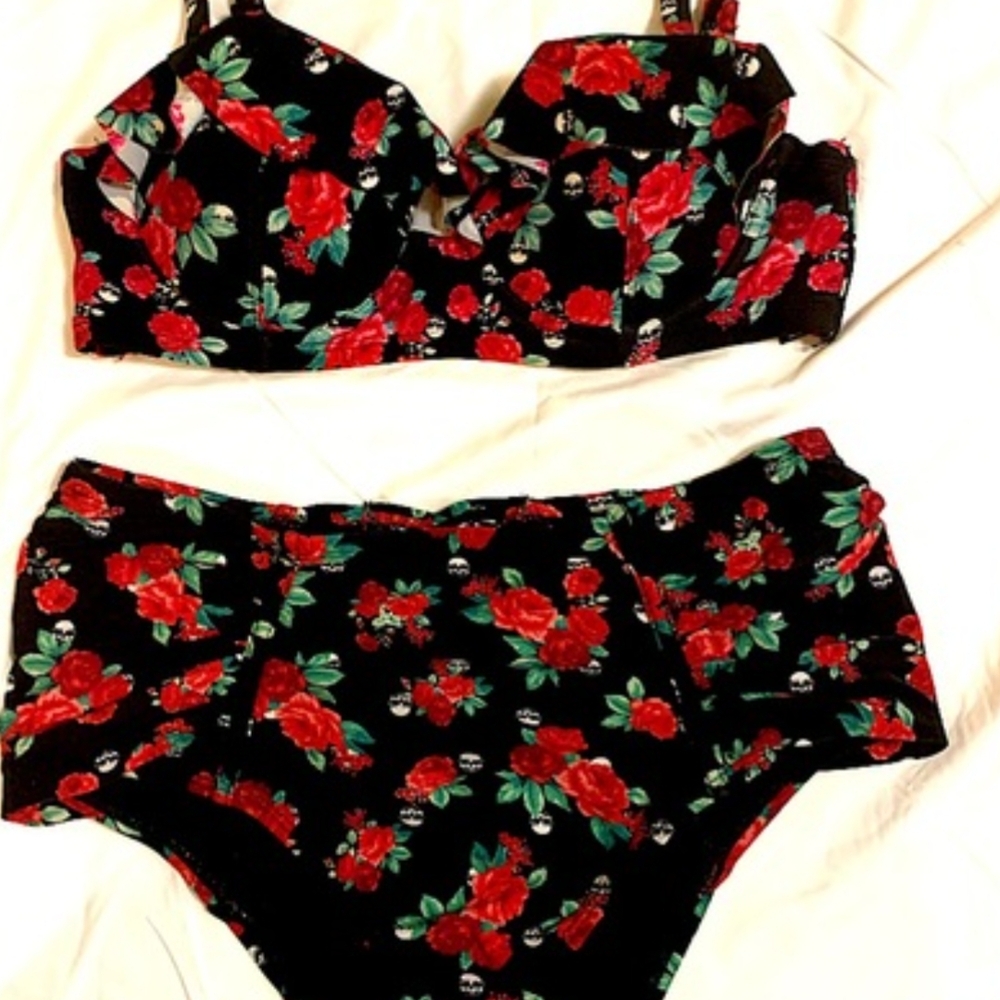 Floral And Skull Bikini Set Size L With Tags